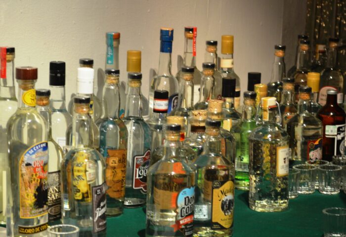 Botellas de mezcal